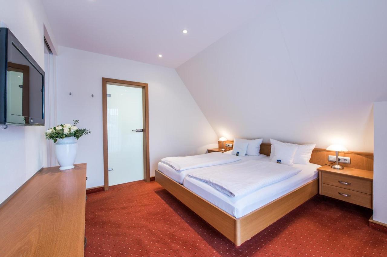 Hotel Hanses-Braeutigam Schmallenberg Exterior photo